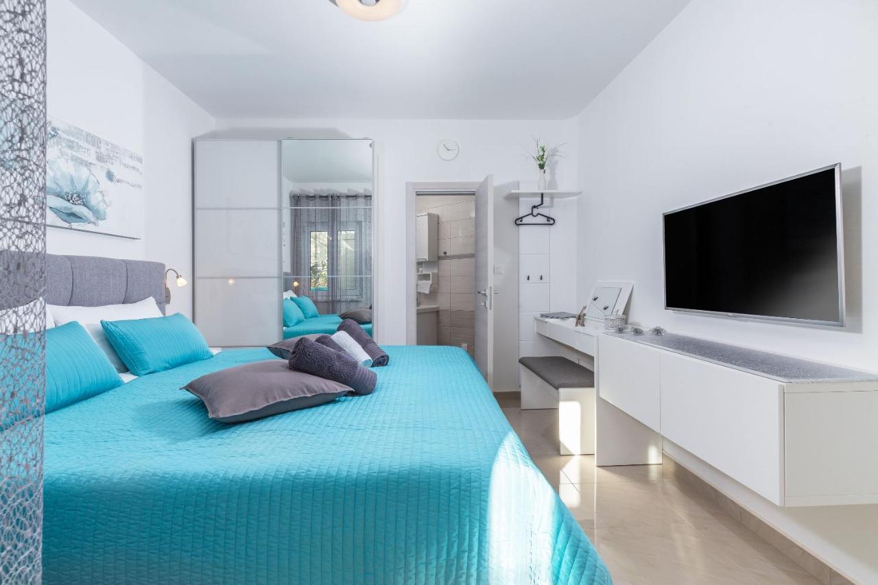 Evita Fazana Premium Studio Apartments Ngoại thất bức ảnh