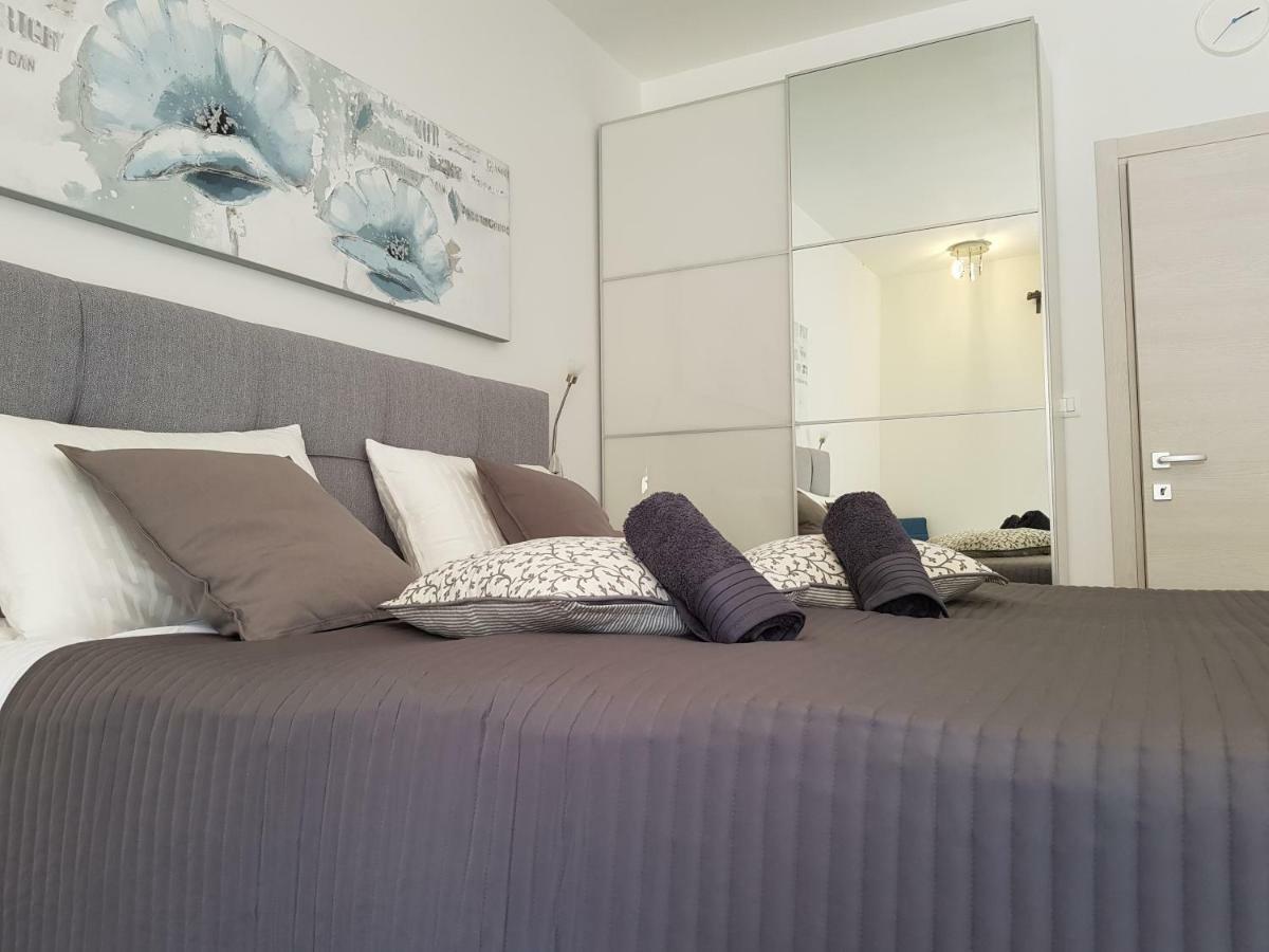 Evita Fazana Premium Studio Apartments Ngoại thất bức ảnh